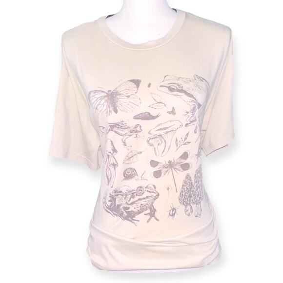 Cottagecore Tshirt - Picture 1 of 6